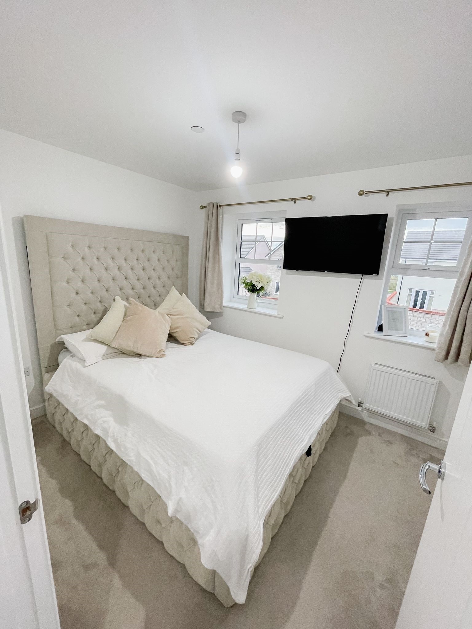 33 Dunraven Close - bedroom 1