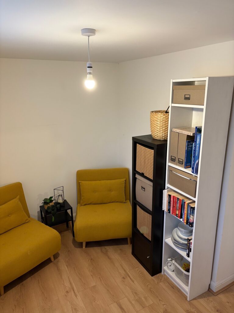 Living-room-4-768x1024