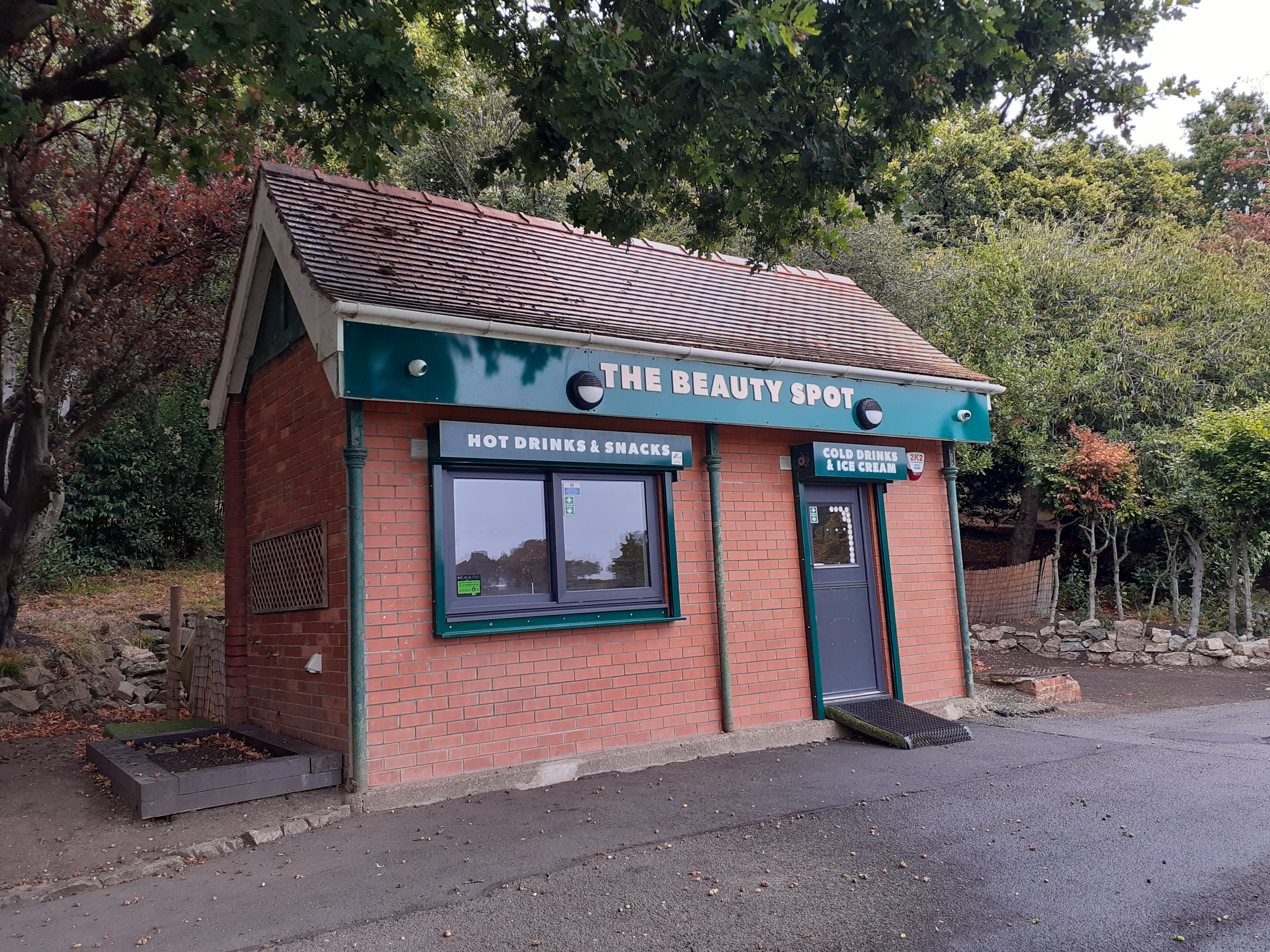 Romilly Park Hot and Cold Food and Drink Outlet